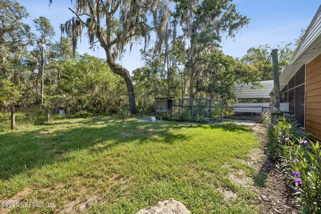 Photo of 110 PLUMOSA Drive