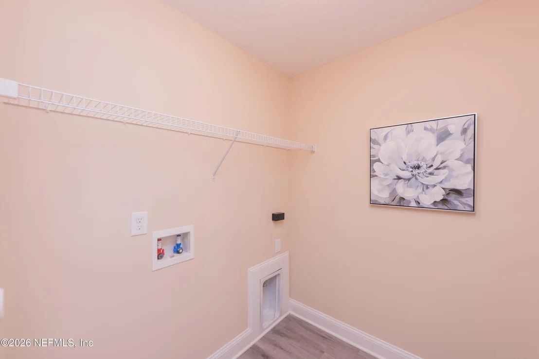 Photo of 664 DRYSDALE Drive