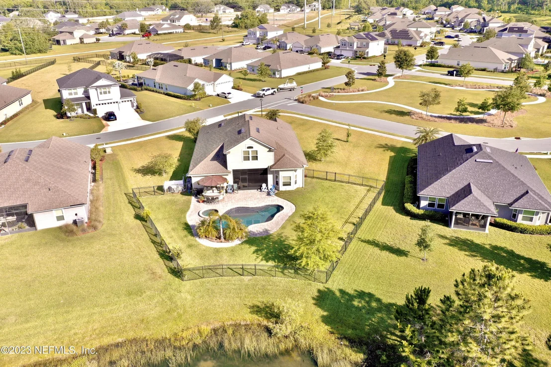 Photo of 140 CEDARSTONE Way