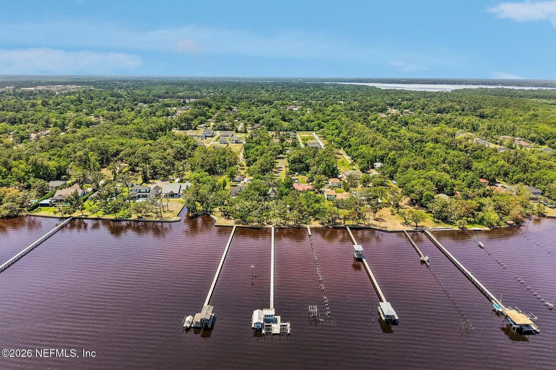 Photo of 4745 RAGGEDY POINT Road
