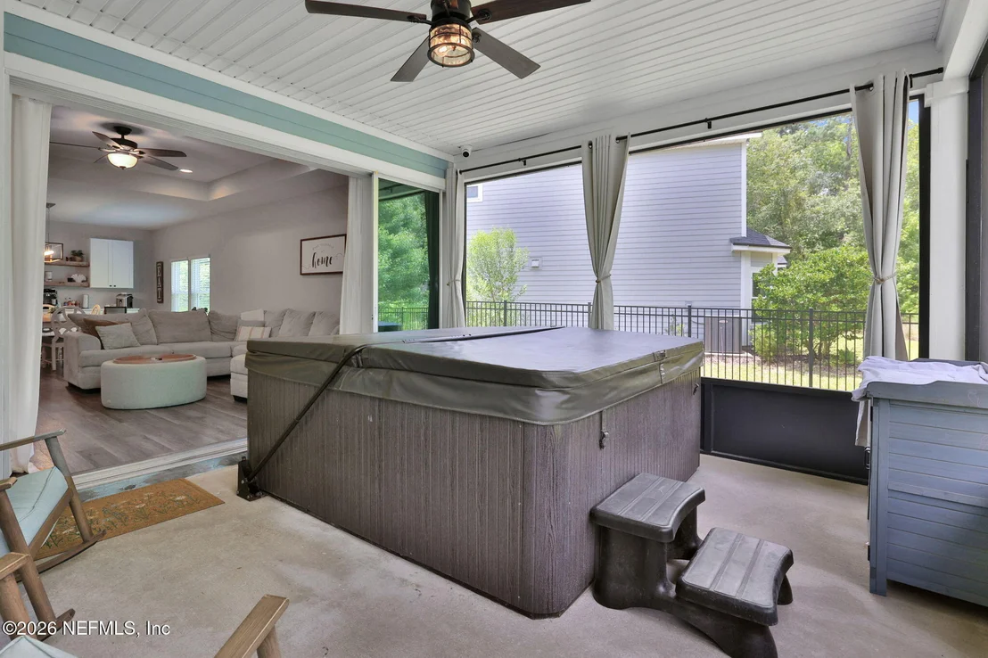 Photo of 98 YARDLEY Court