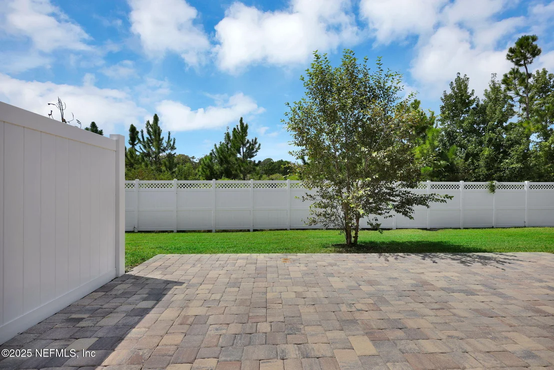 Photo of 138 PINE BLUFF Drive
