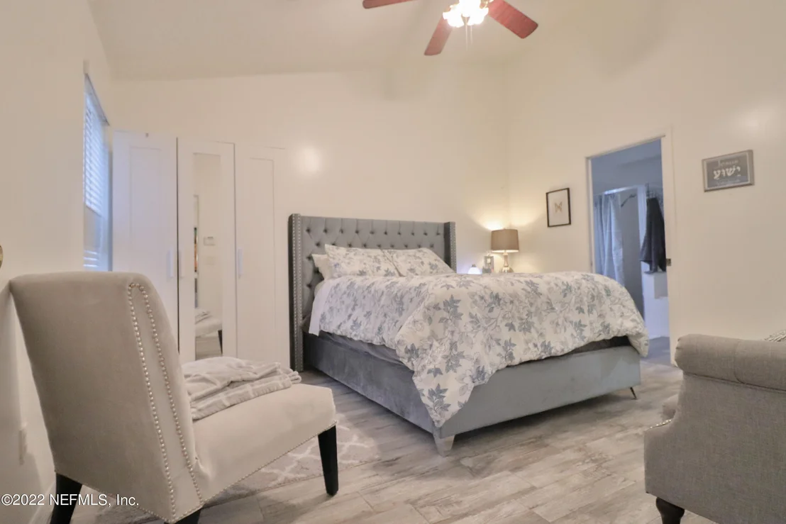 Photo of 11083 RIDGE POINT Drive