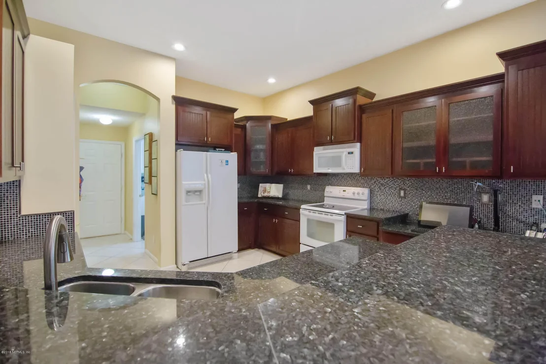 Photo of 115 GLEN OAKS Drive