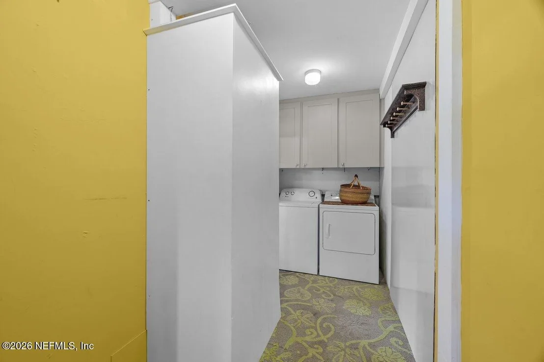 Photo of 409 LOBELIA Road