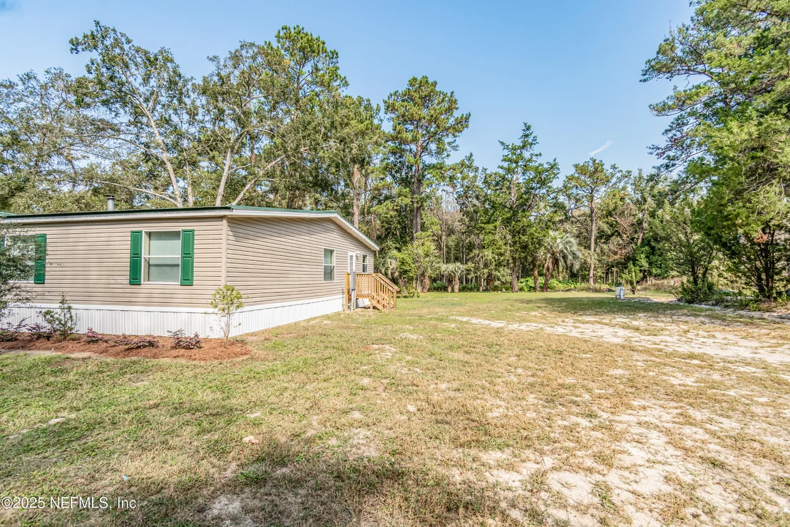 Photo of 5577 MYRTLE Road