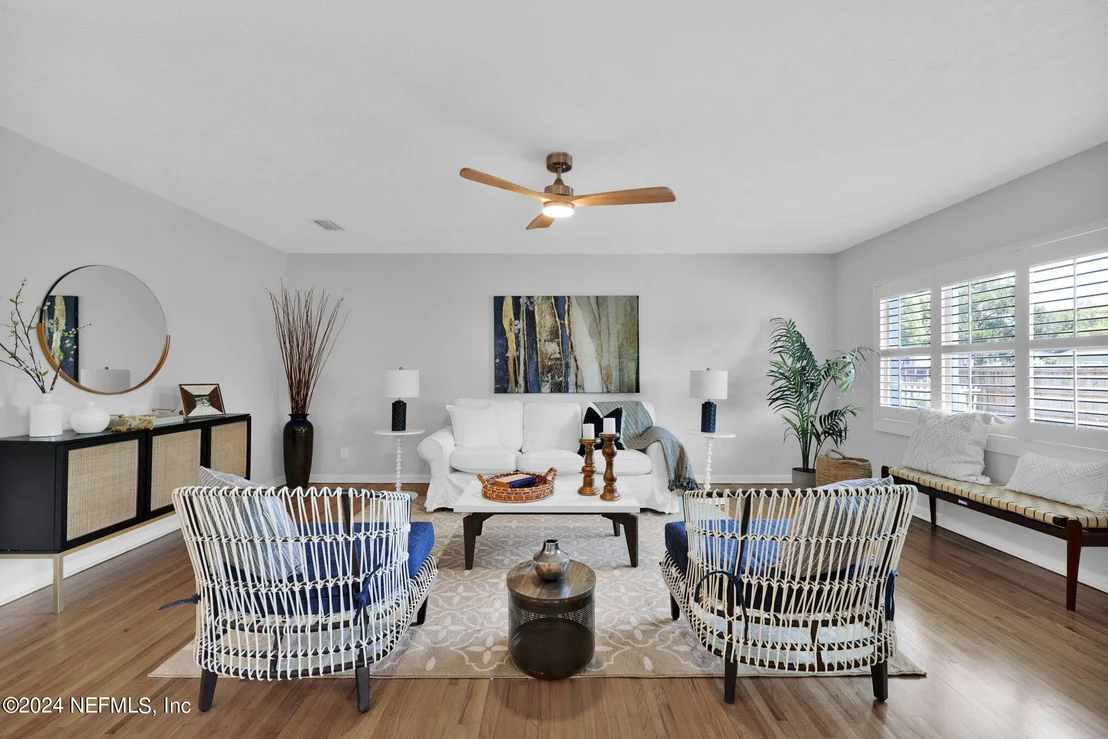 Photo of 2839 CEDARCREST Drive