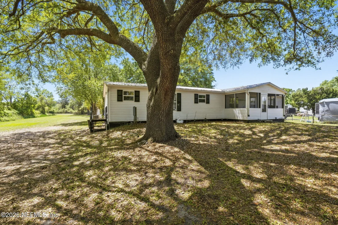 Photo of 2072 SARA LYNN Drive