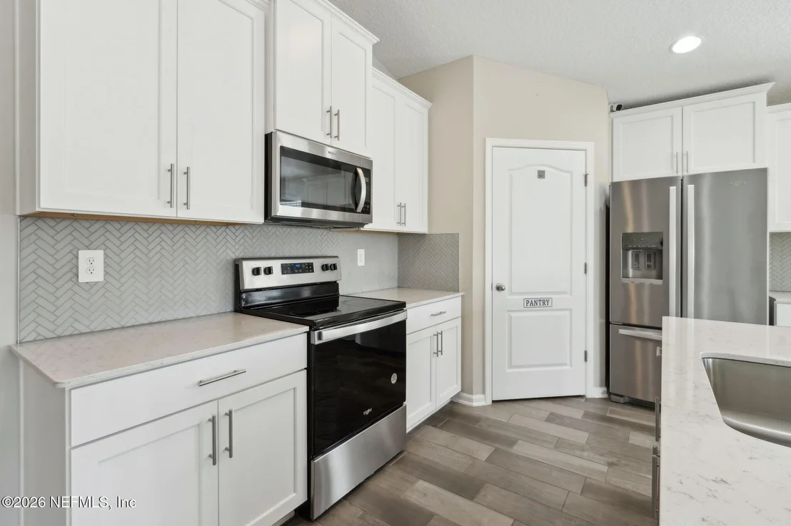 Photo of 65860 EDGEWATER Drive
