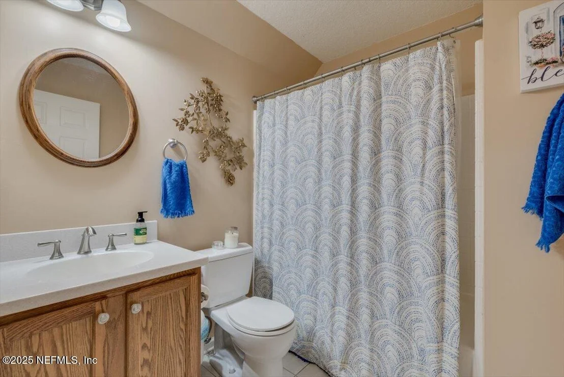 Photo of 184 SOUTHLAKE Drive