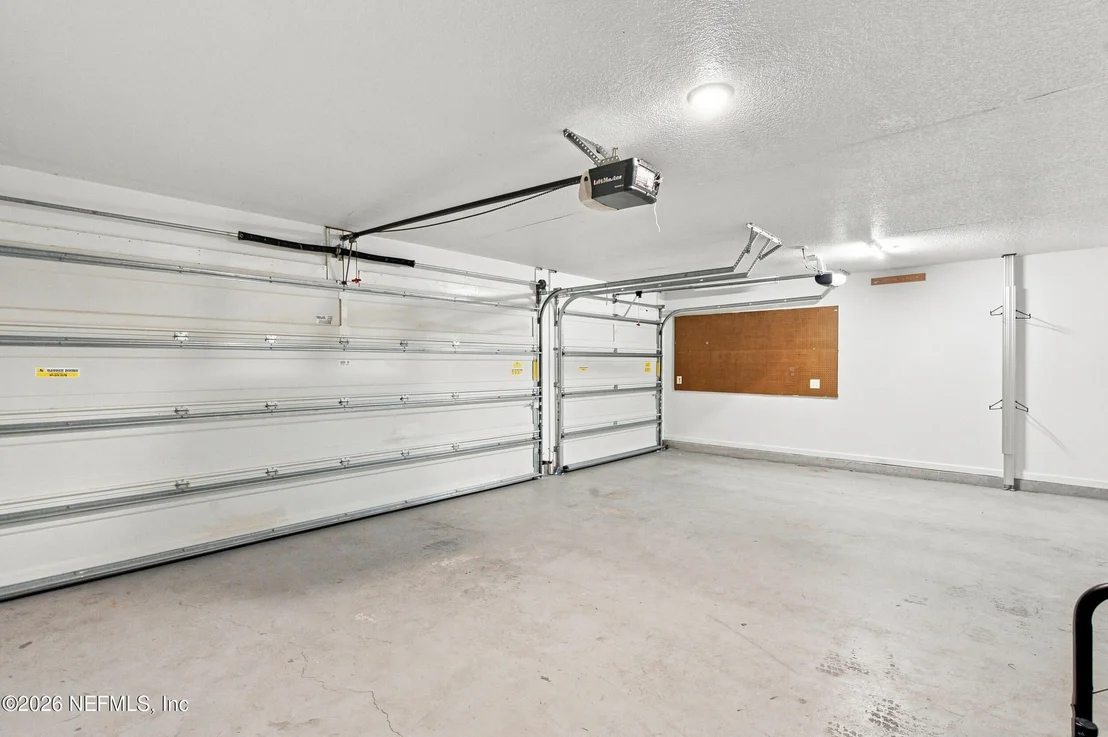 Photo of 285 W ADELAIDE Drive