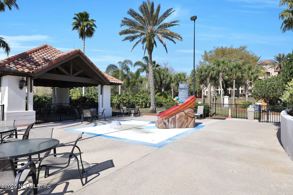 Photo of 159 LA MESA Drive