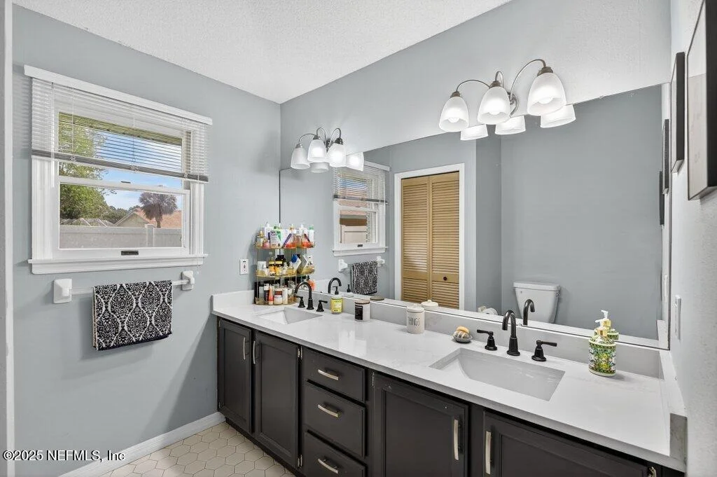 Photo of 7 WINTERBERRY Place