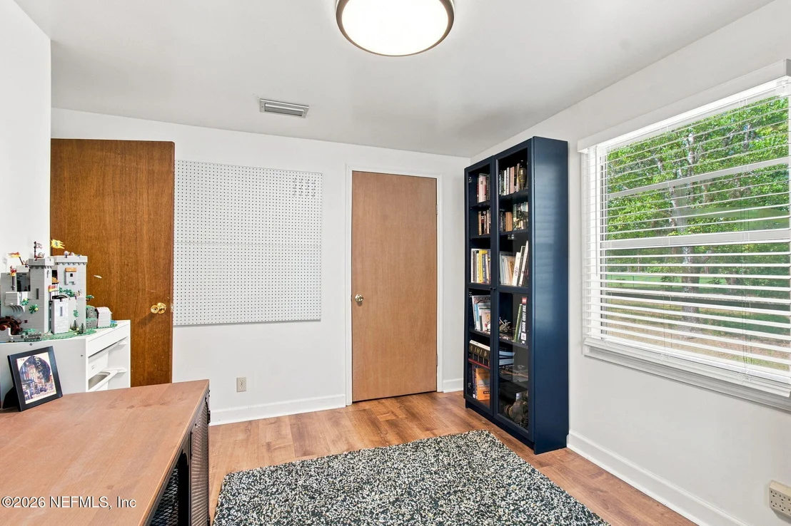 Photo of 33485 MEADOWS Lane