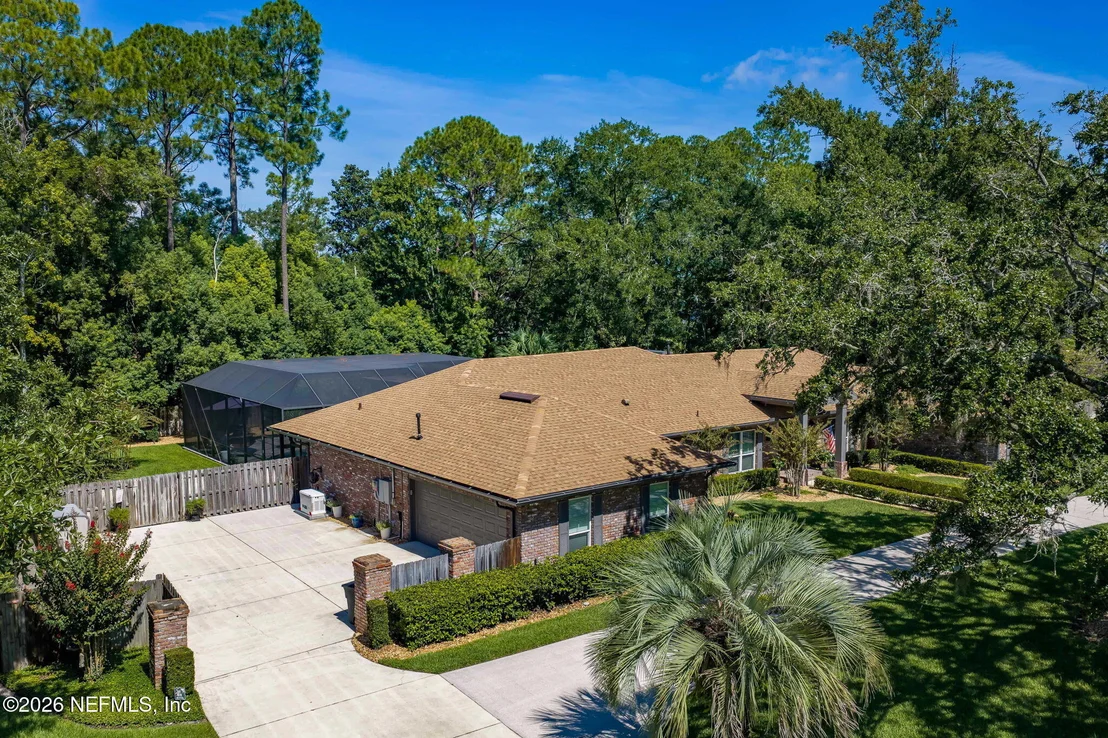 Photo of 8148 BLUE JAY Lane