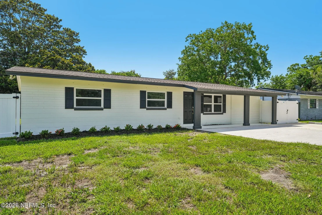 Photo of 317 PENMAN Road