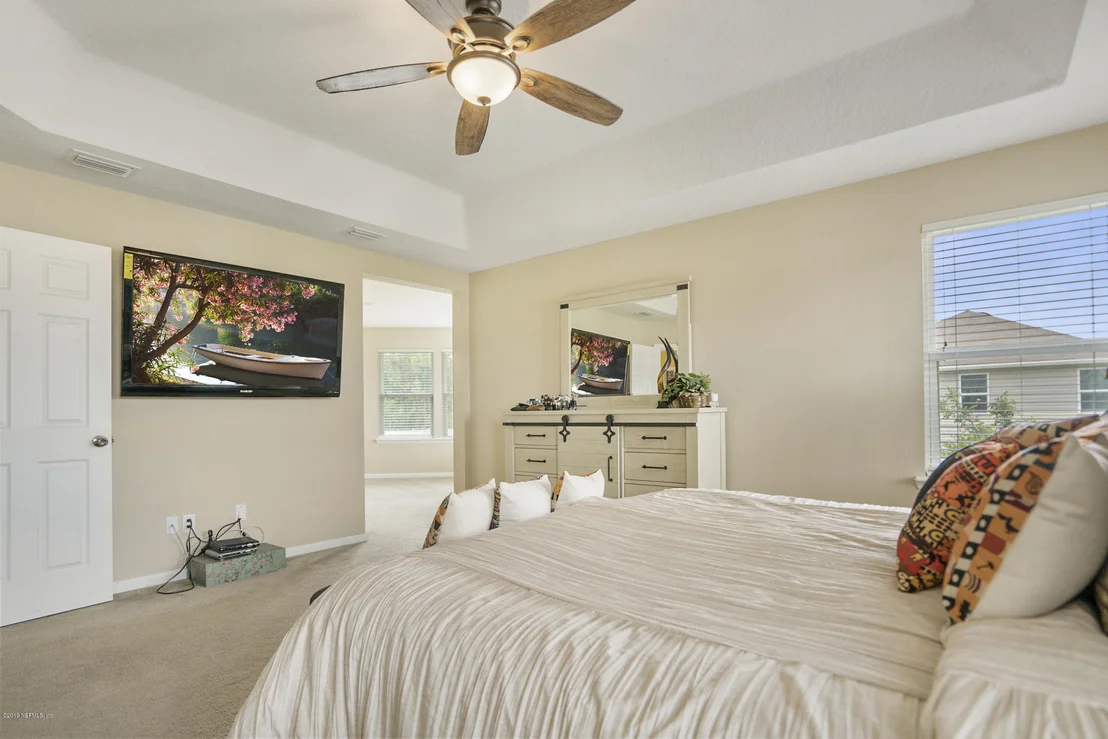 Photo of 15898 HUTTON Lane