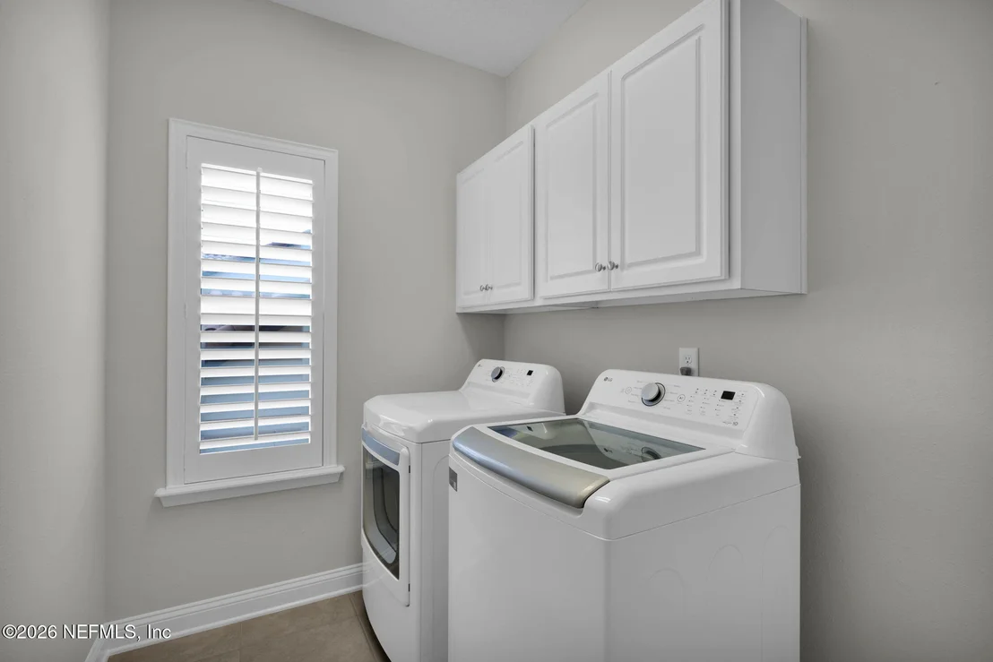 Photo of 37 RINALDO Way