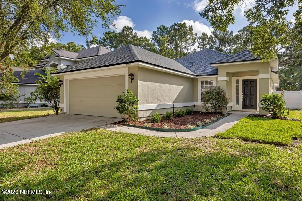 Photo of 1019 MOOSEHEAD Drive