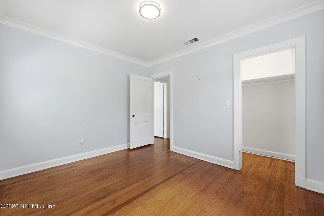 Photo of 1622 AVOCA Place