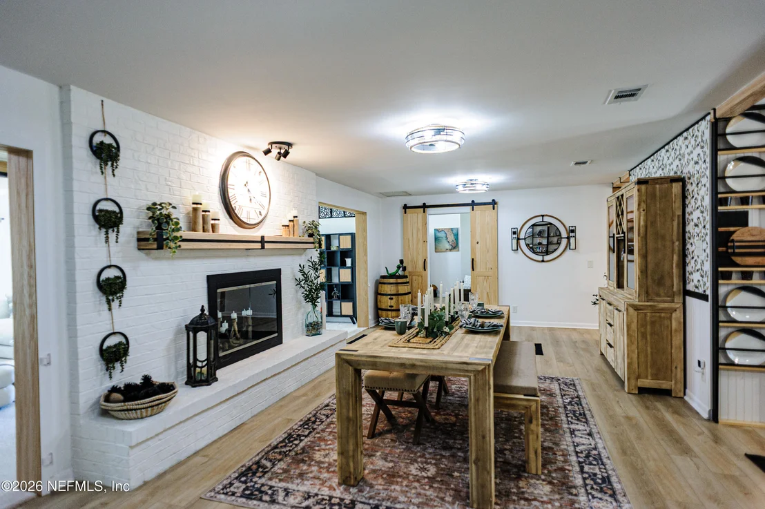 Photo of 332 WHISPERING WOODS Drive