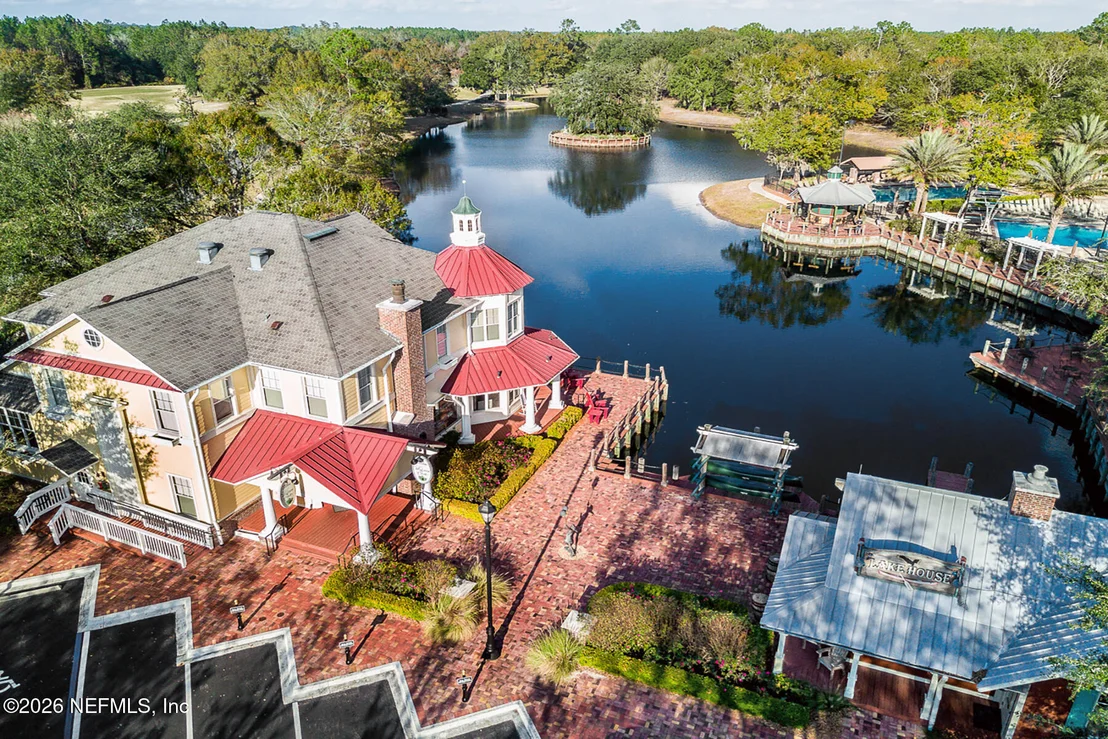 Photo of 4616 GOLF BROOK Road