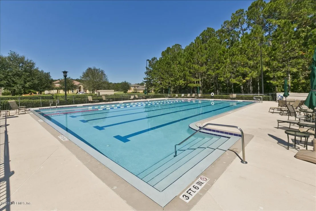 Photo of 1180 REGISTRY Boulevard