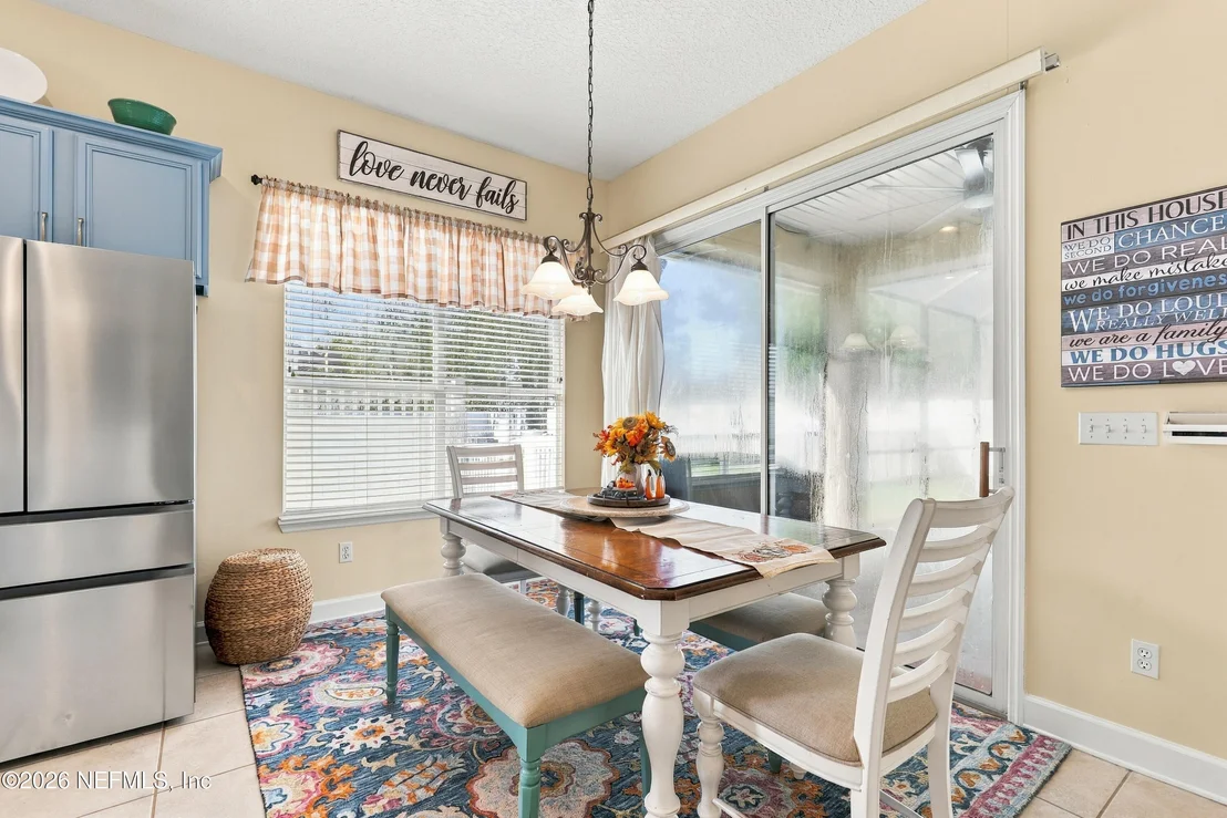 Photo of 424 HUCKLEBERRY Trail