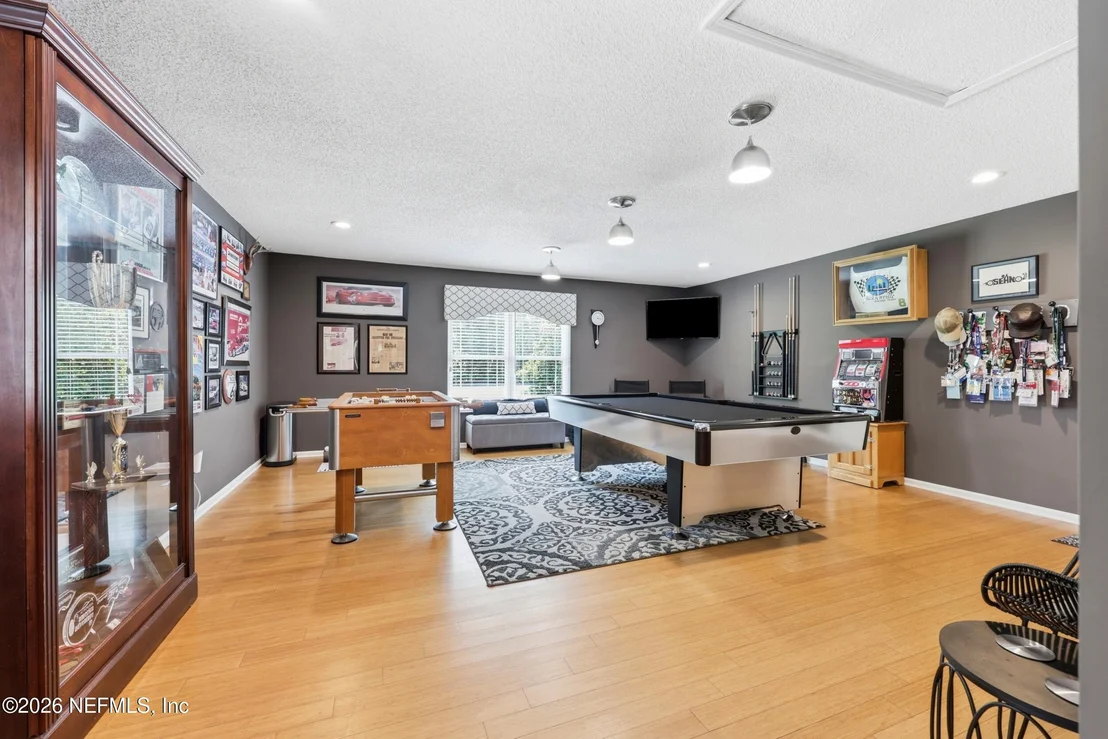 Photo of 1587 SCOTTRIDGE Lane
