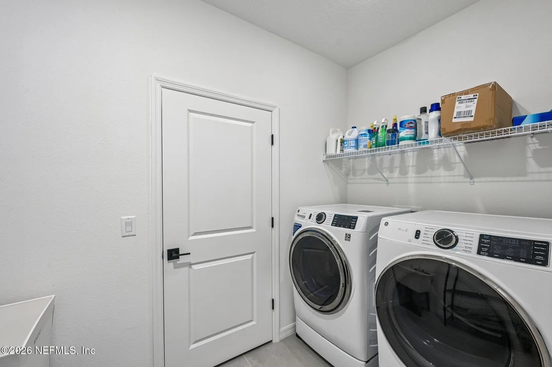 Photo of 191 PINZON Place