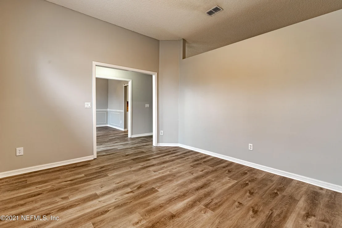 Photo of 1491 SILVER BELL Lane