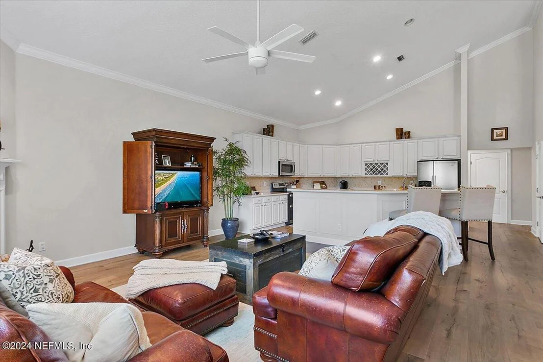 Photo of 13874 WEEPING WILLOW Way