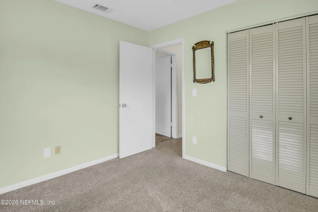 Photo of 216 ESTANCIA Street