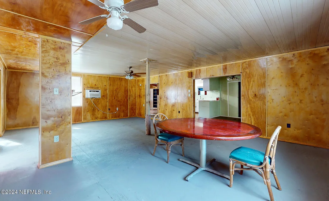 Photo of 11743 SIMMONS Road