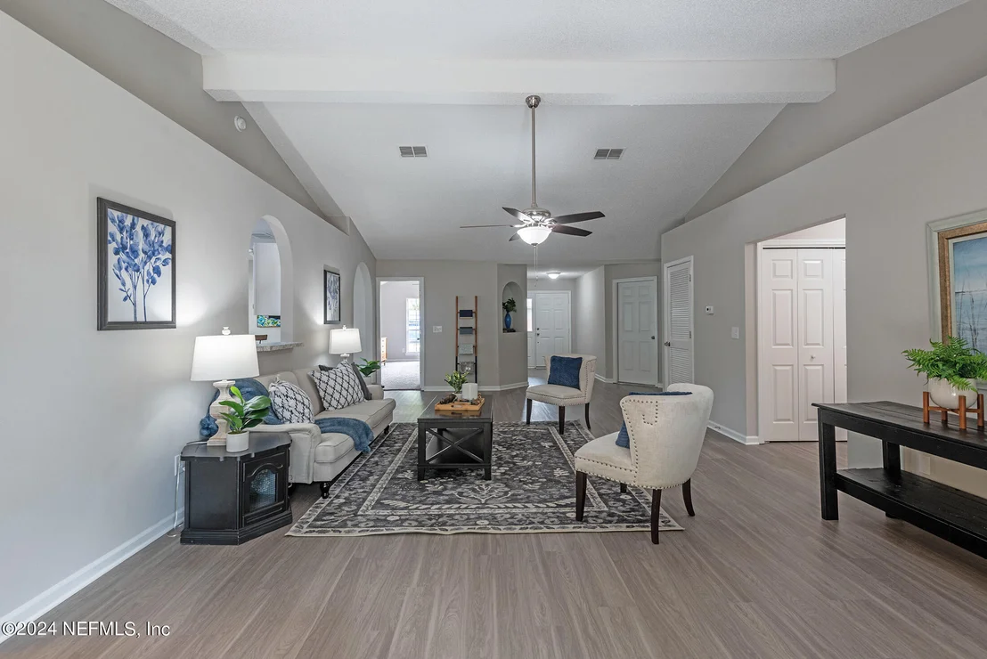 Photo of 6402 CHECKMATE Lane