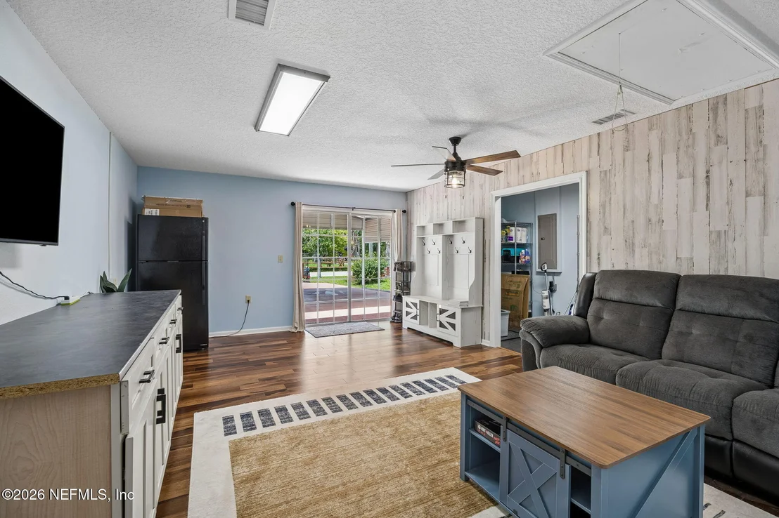 Photo of 134 BOWFIN Drive