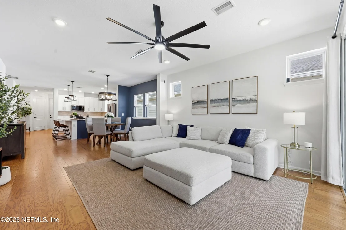 Photo of 357 UNION HILL Drive