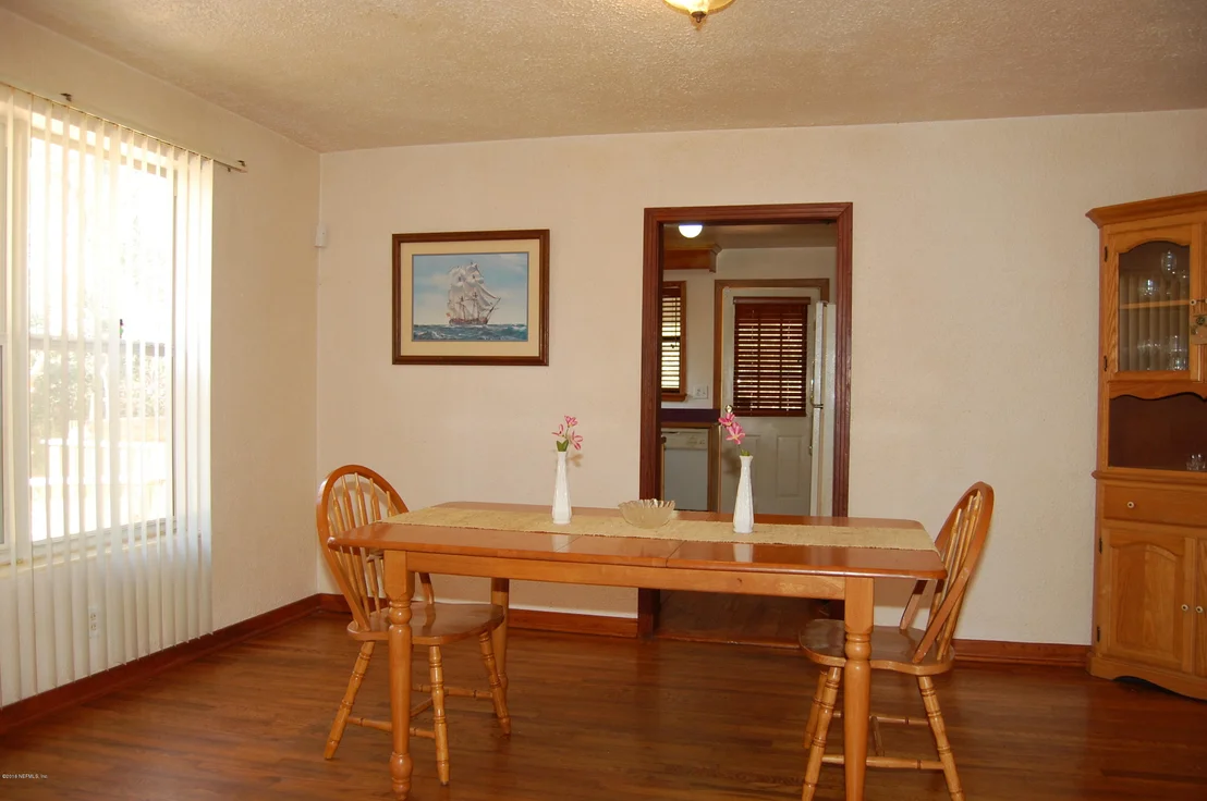 Photo of 2649 COMMUNITY Road