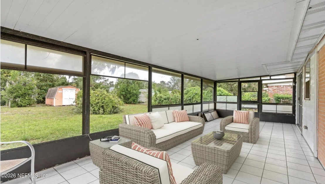 Photo of 5527 MAXINE Drive