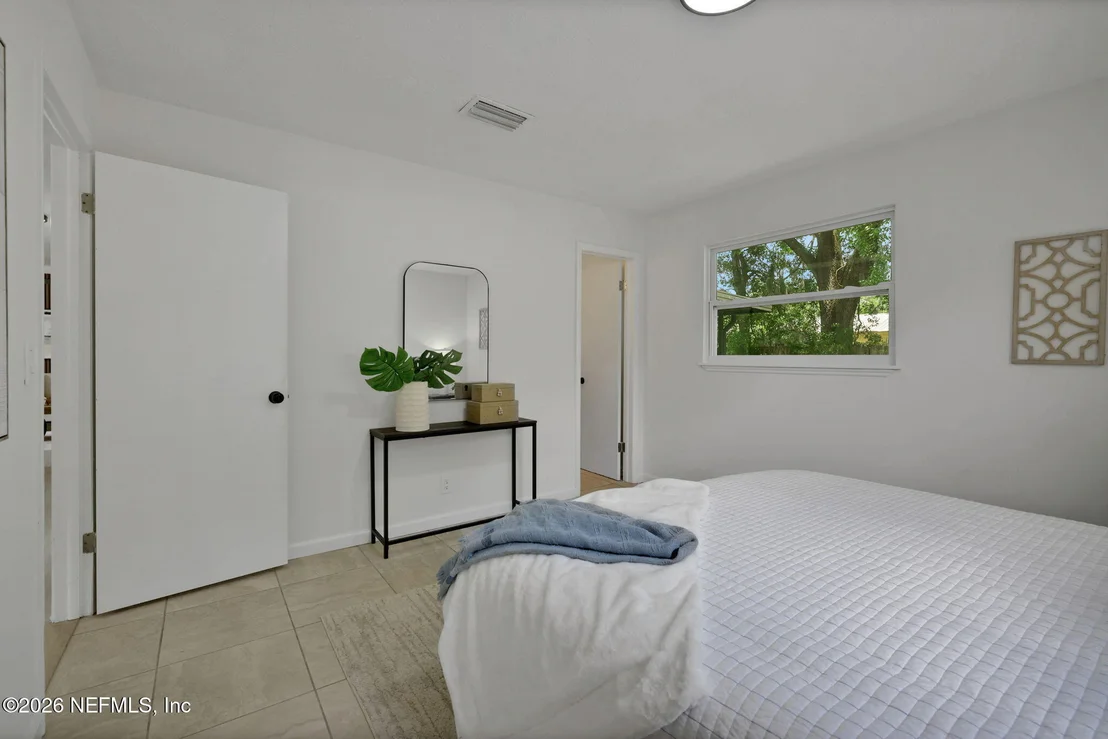 Photo of 4435 RAINER Road
