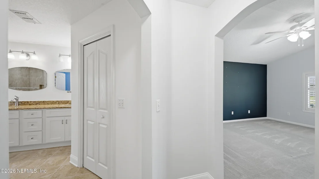 Photo of 13105 HARBORTON Drive