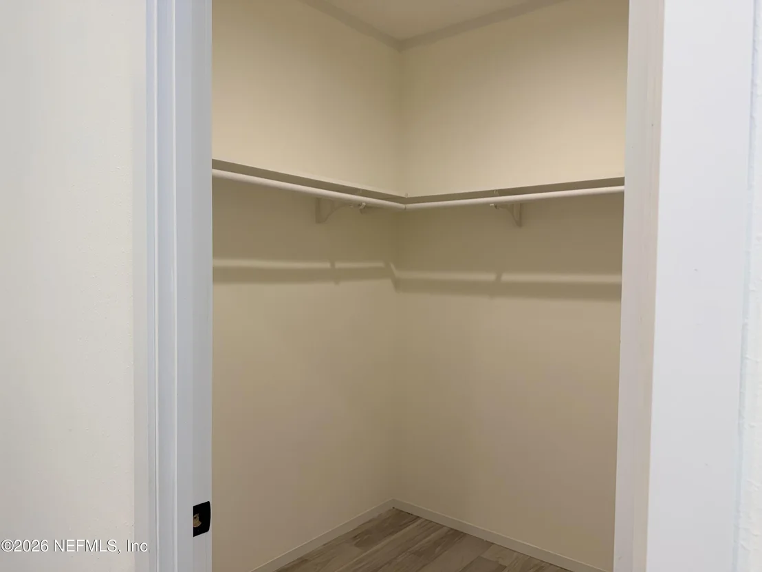 Photo of 954 MCLAUGHLIN Lane