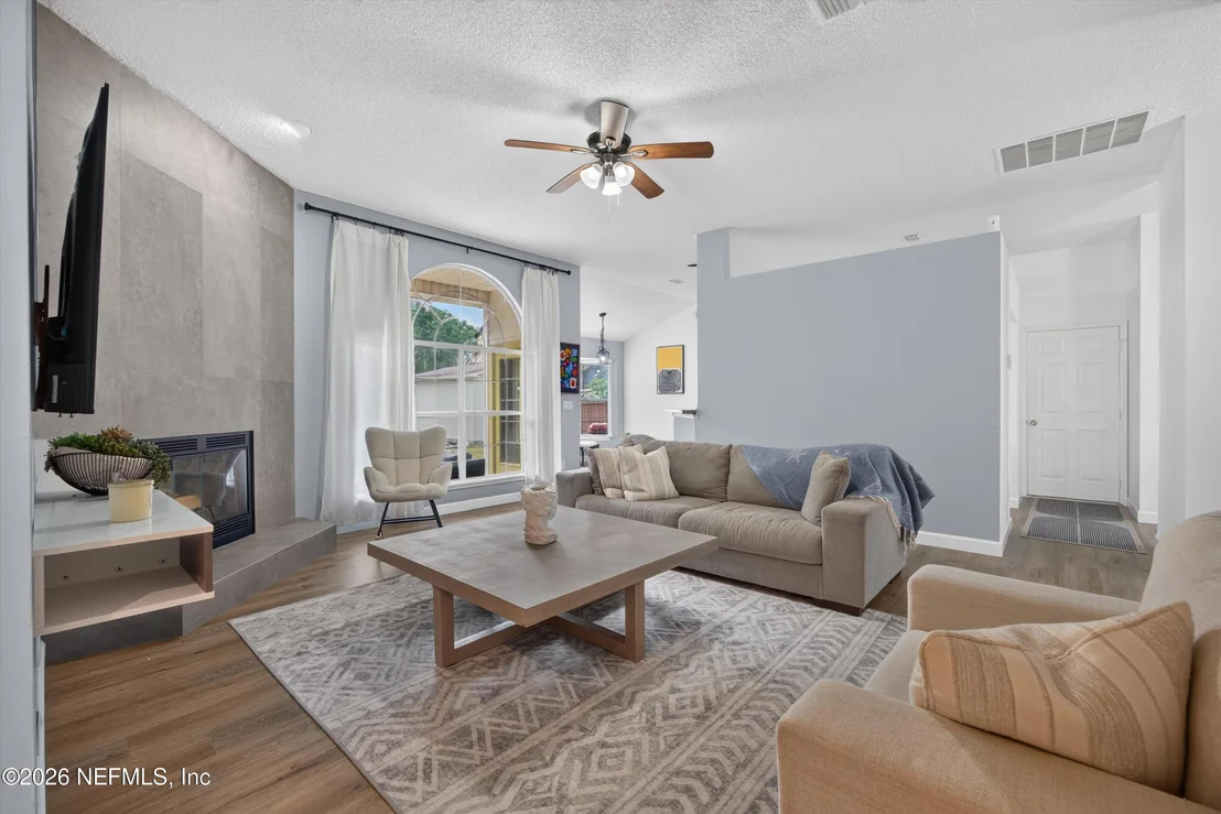 Photo of 8931 NEEDLEPOINT PLACE Place