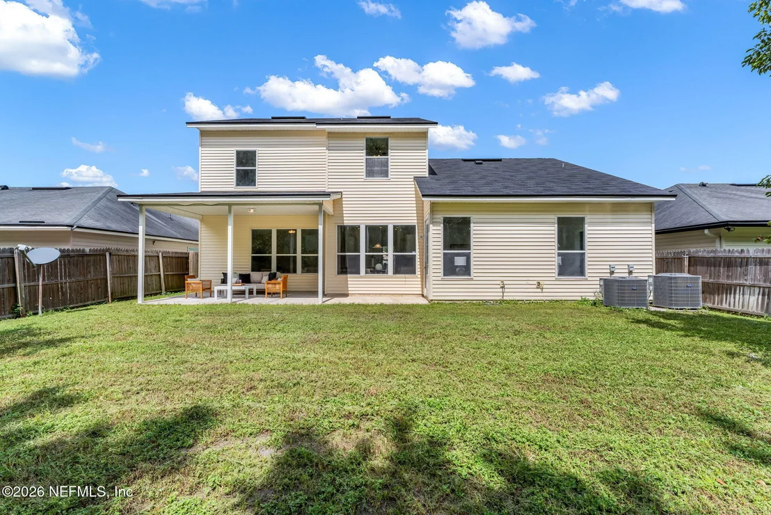 Photo of 9478 BEMBRIDGE MILL Drive