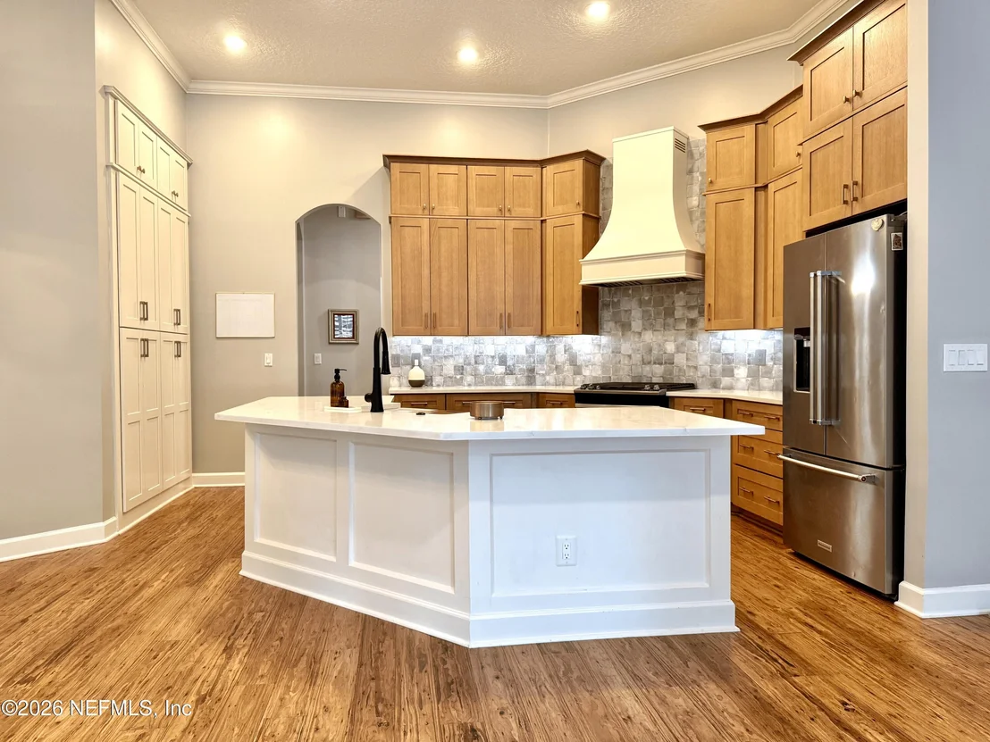Photo of 125 PARKSIDE Drive