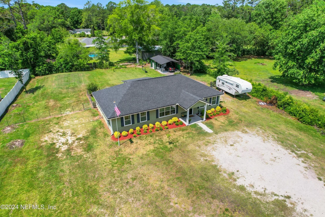 Photo of 540685 LEM TURNER Road
