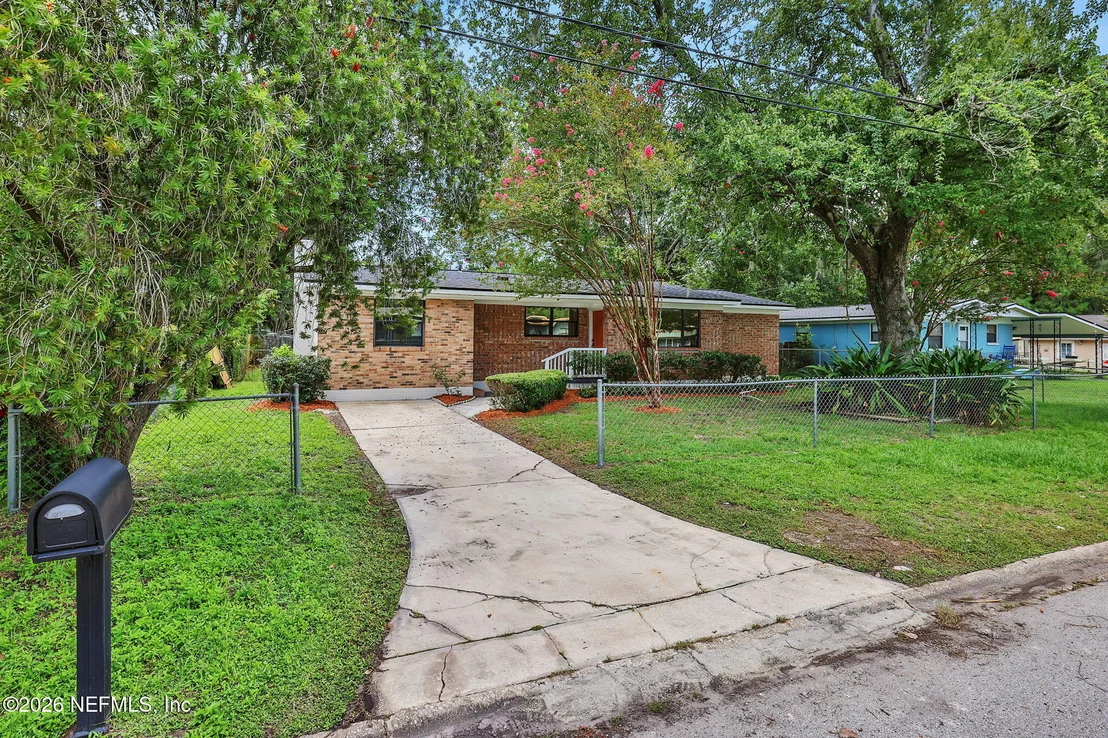 Photo of 4405 RAINER Road