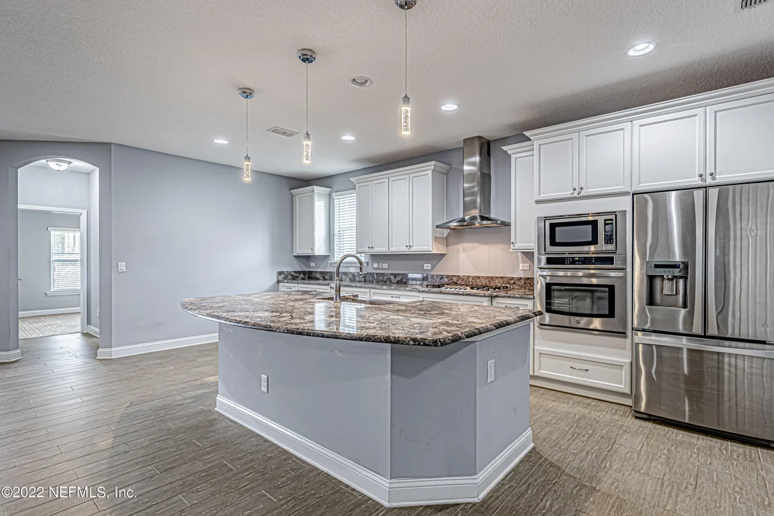 Photo of 705 BENT CREEK Drive