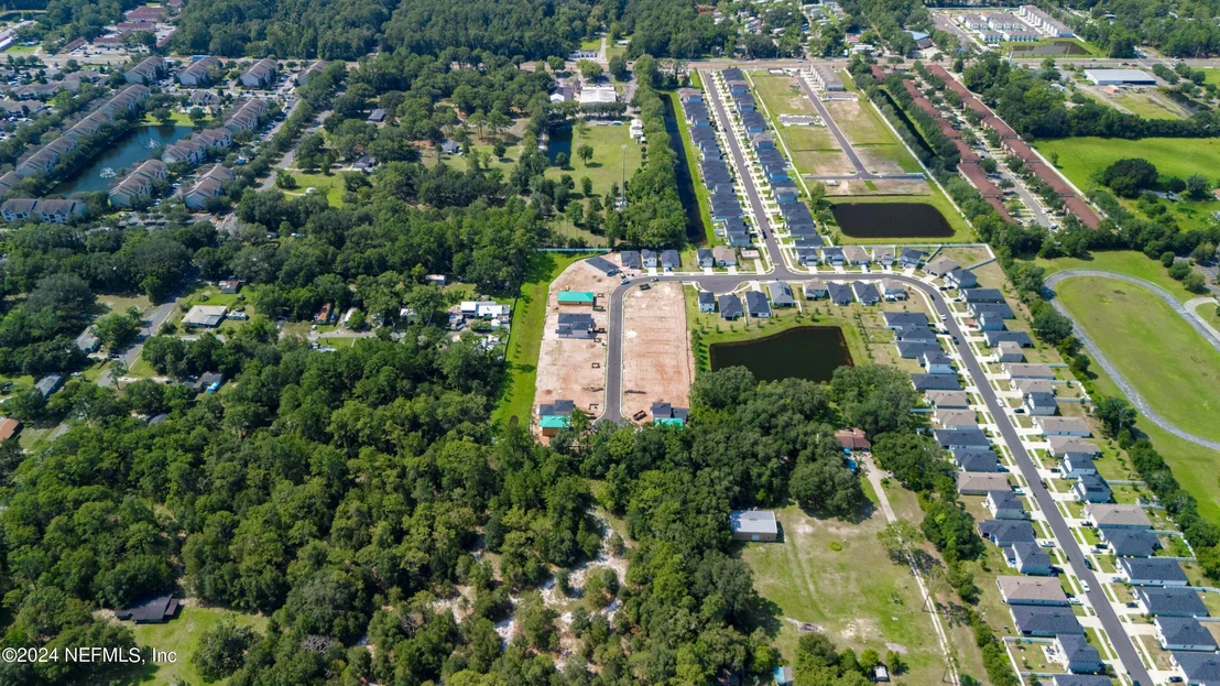 Photo of 5262 SAWMILL PT Way
