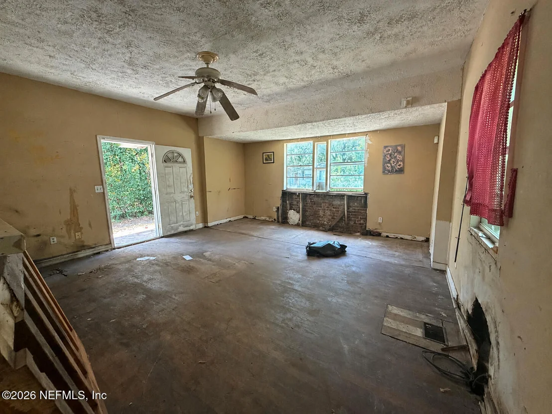 Photo of 3243 ERNEST Street